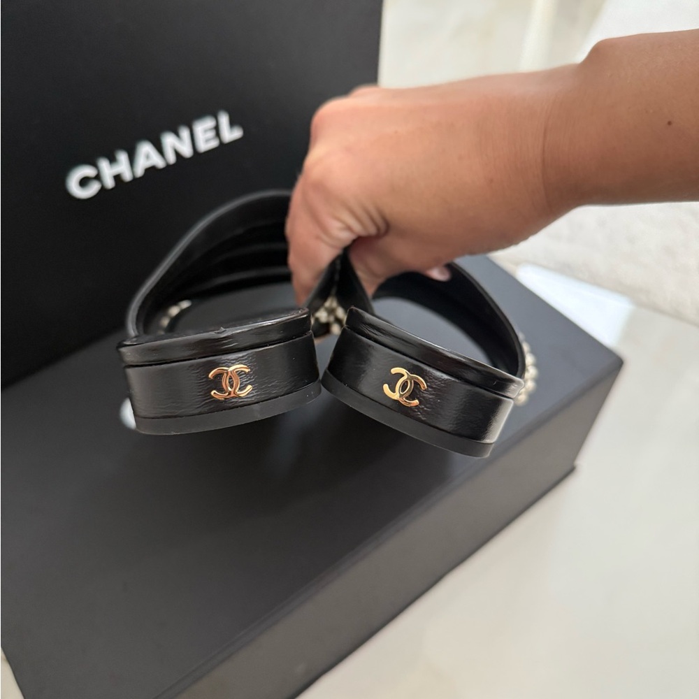 Chanel Black Sandals with Pearl Accents - Picture 2 of 4